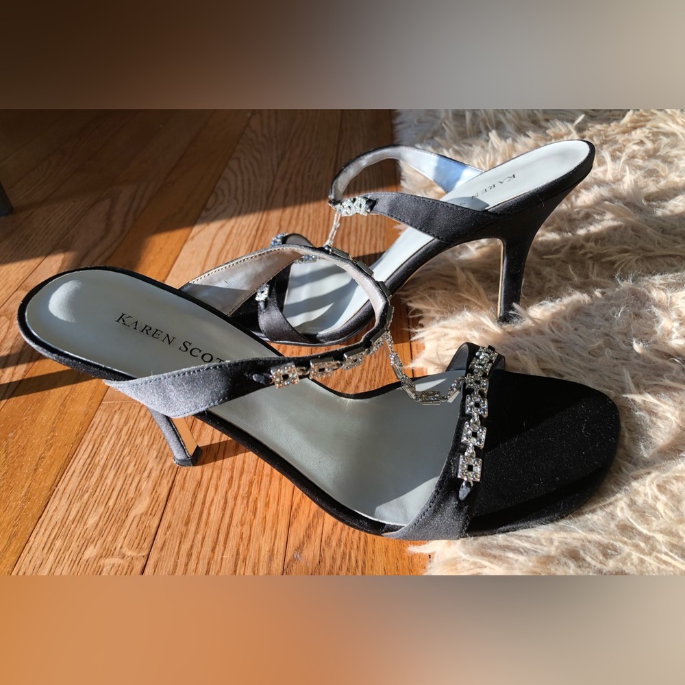 Karen Scott Elegant Black Sandals with Sparkling Accents